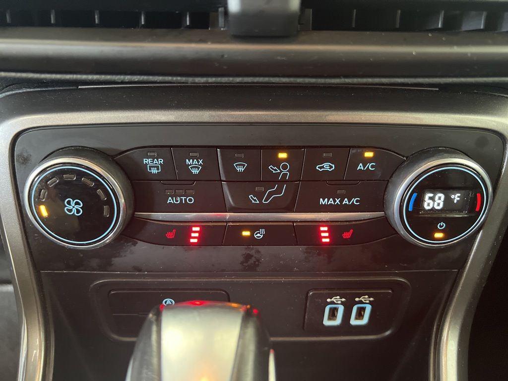 Used 2021 Blue Metallic Ford SES image 16