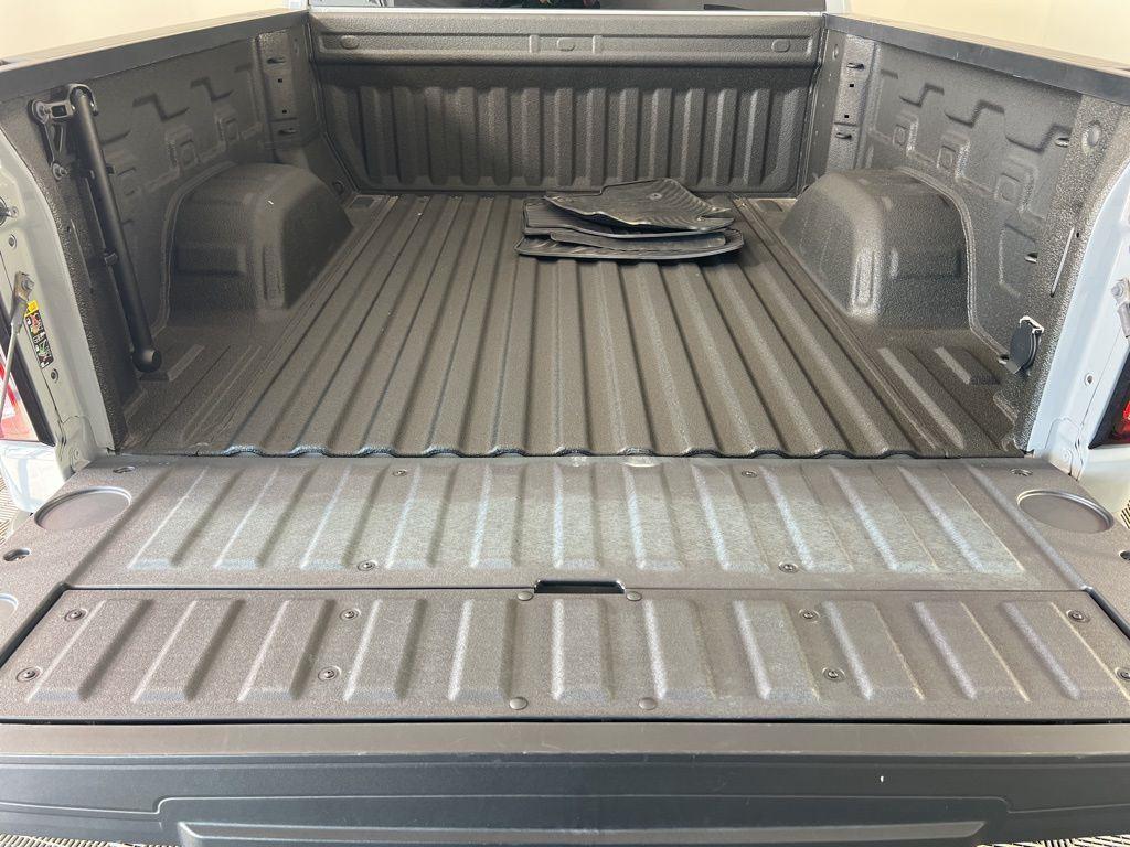 Used 2024 Gray GMC Elevation image 26