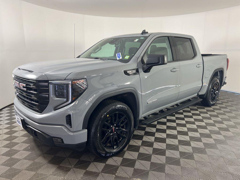 Used 2024 Gray GMC Elevation image 29