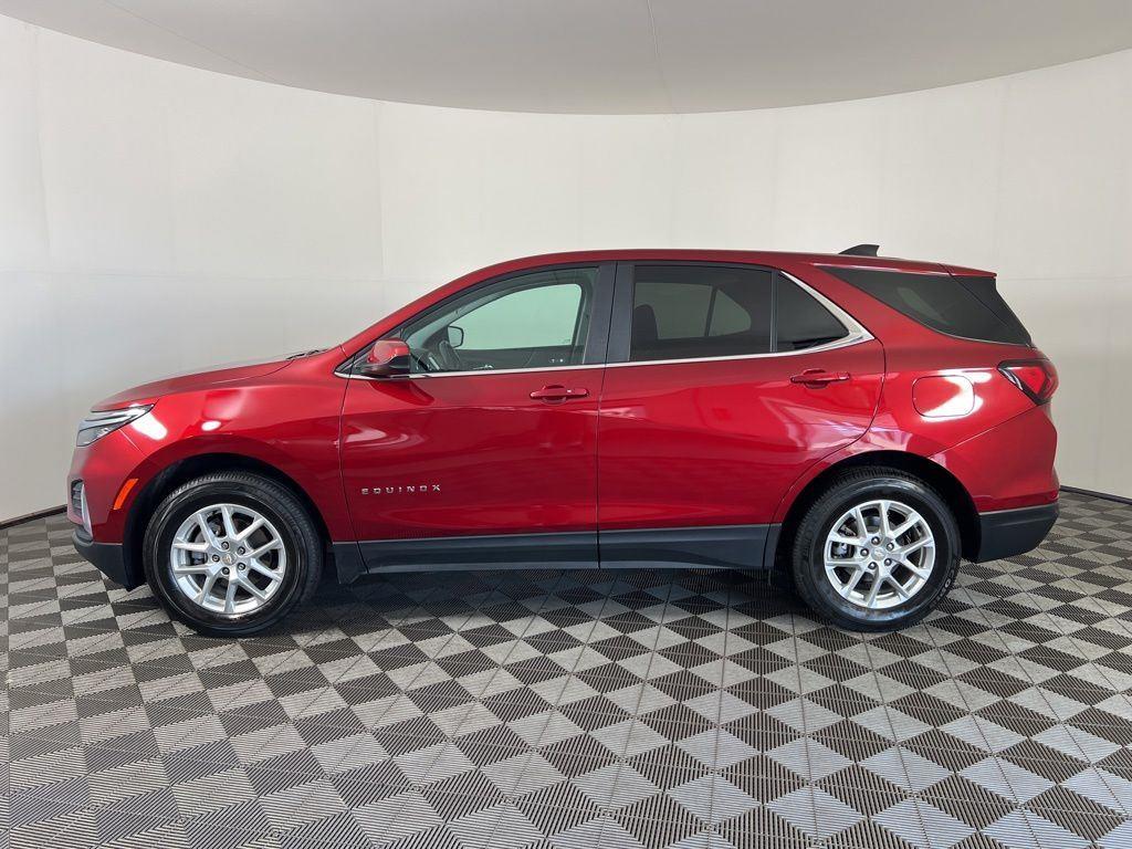 Used 2024 Radiant Red Chevrolet LT image 28