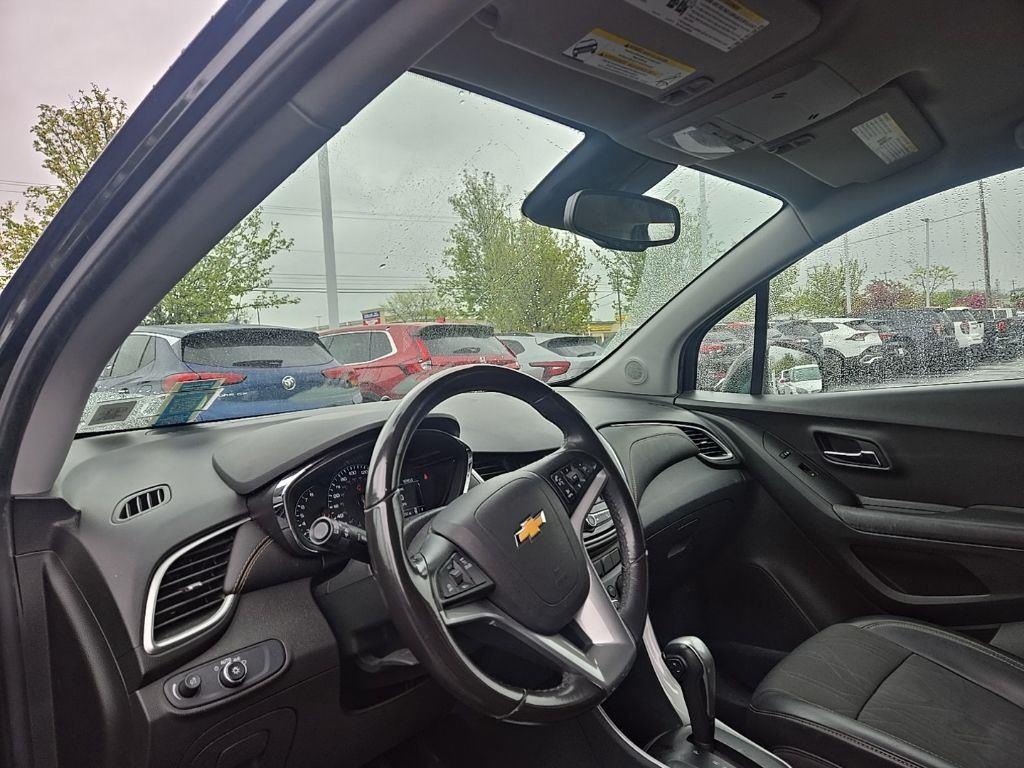 Used 2019 Black Metallic Chevrolet LT image 2
