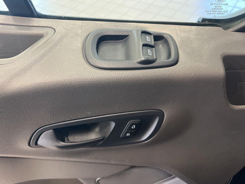 Used 2020 Black Metallic Ford XLT image 6