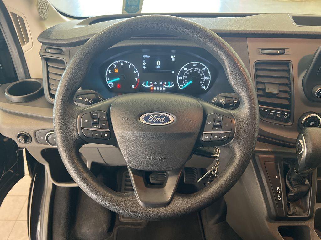Used 2020 Black Metallic Ford XLT image 7
