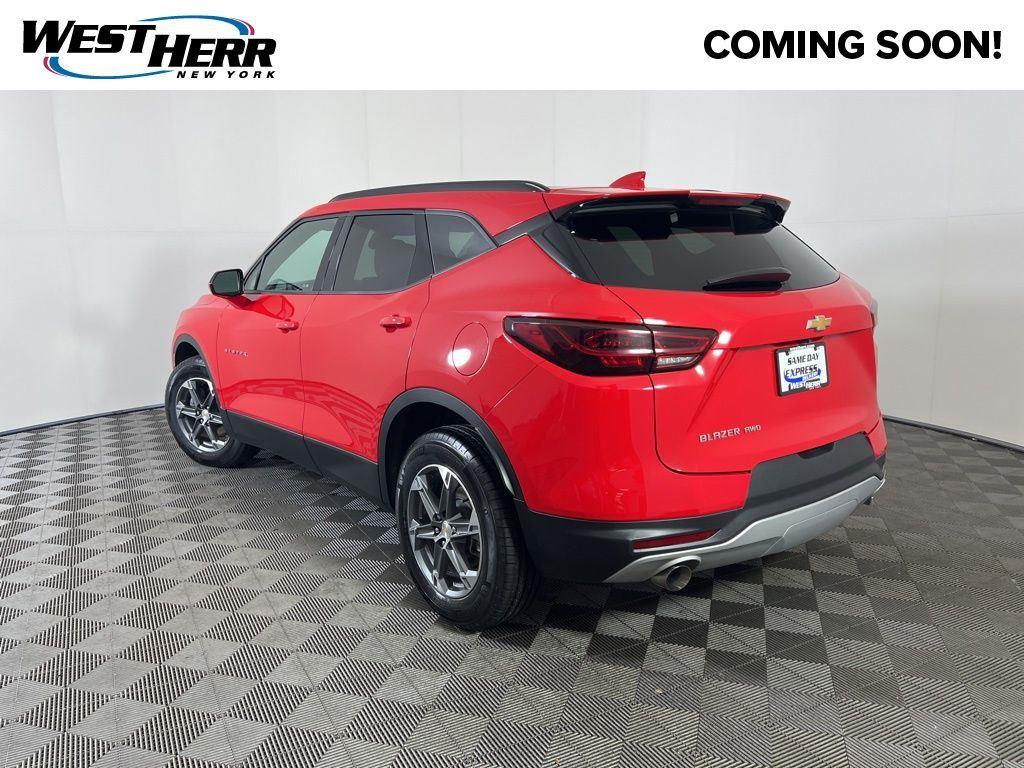 Used 2023 Red Chevrolet LT image 26
