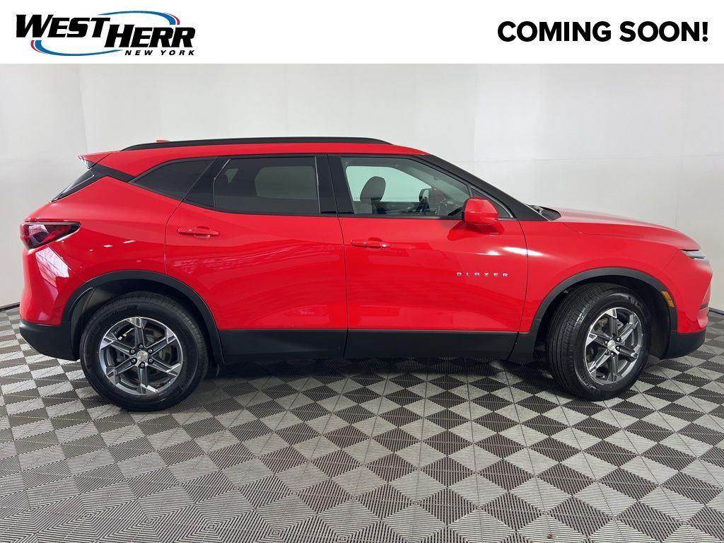 Used 2023 Red Chevrolet LT image 31