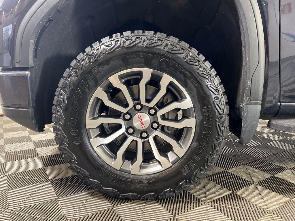 Used 2023 Titanium GMC AT4 image 34