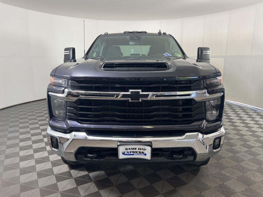 Used 2024 Ash Chevrolet LT image 30