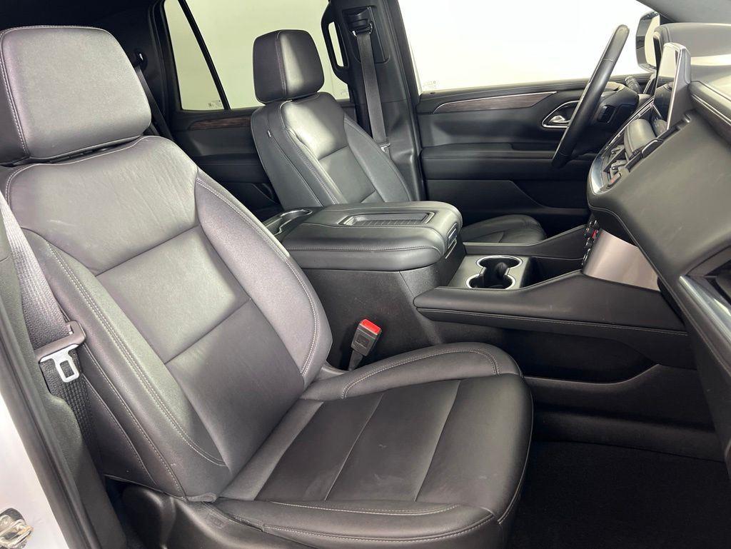 Used 2023 Summit White Chevrolet LT image 21