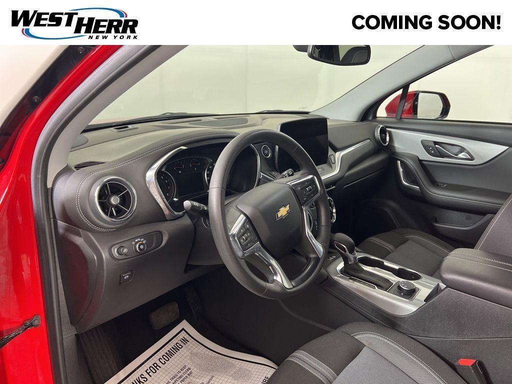 Used 2023 Red Chevrolet LT image 4