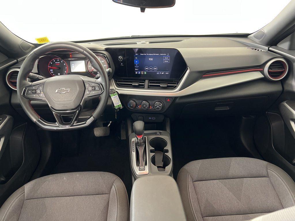 Used 2024 Summit White Chevrolet 1RS image 19
