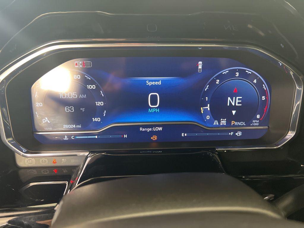 Used 2025 Summit White Chevrolet ZR2 image 14