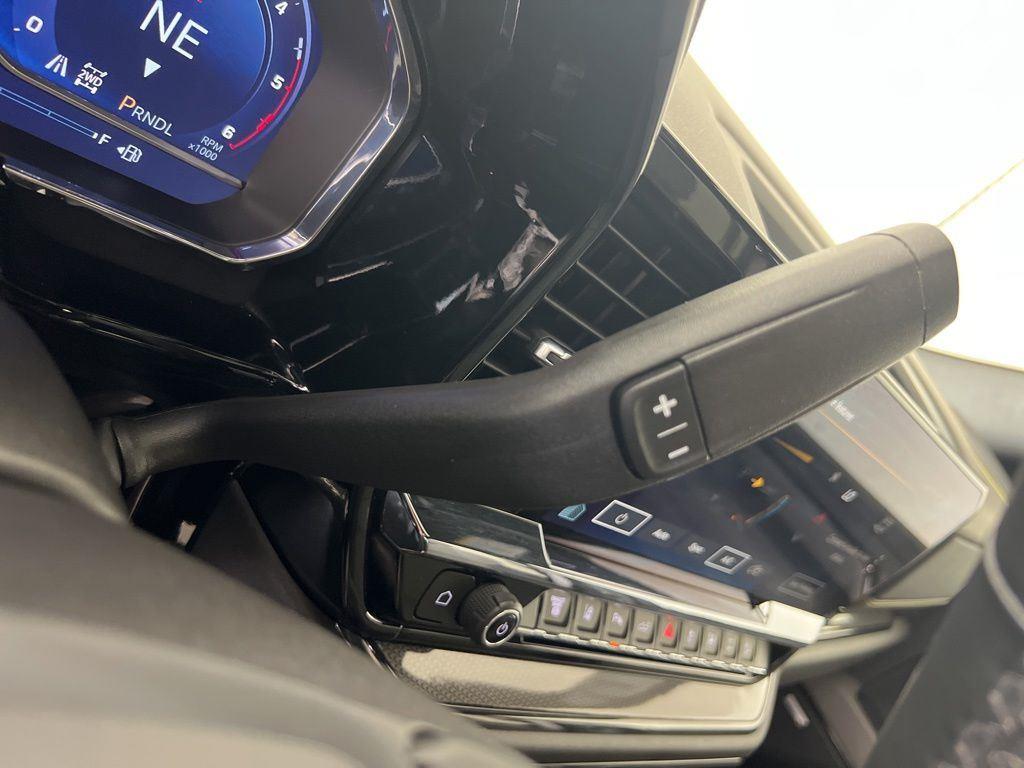 Used 2025 Summit White Chevrolet ZR2 image 20