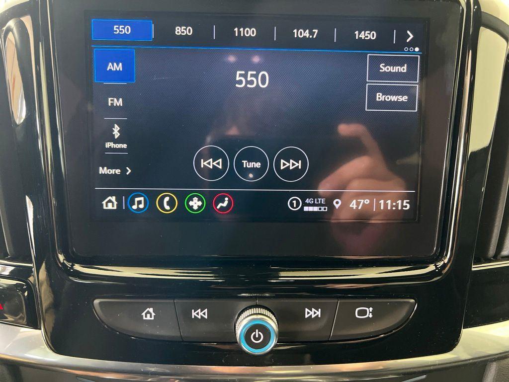 Used 2023 Silver Sage Chevrolet LT image 15