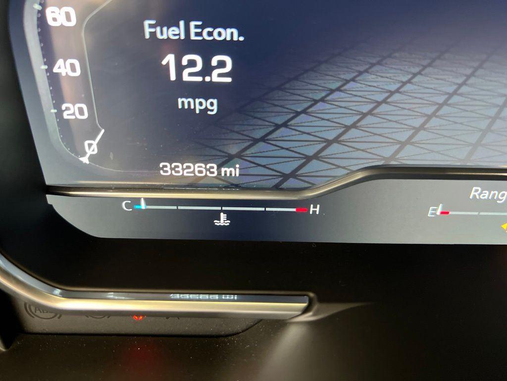 Used 2023 Titanium GMC AT4 image 15