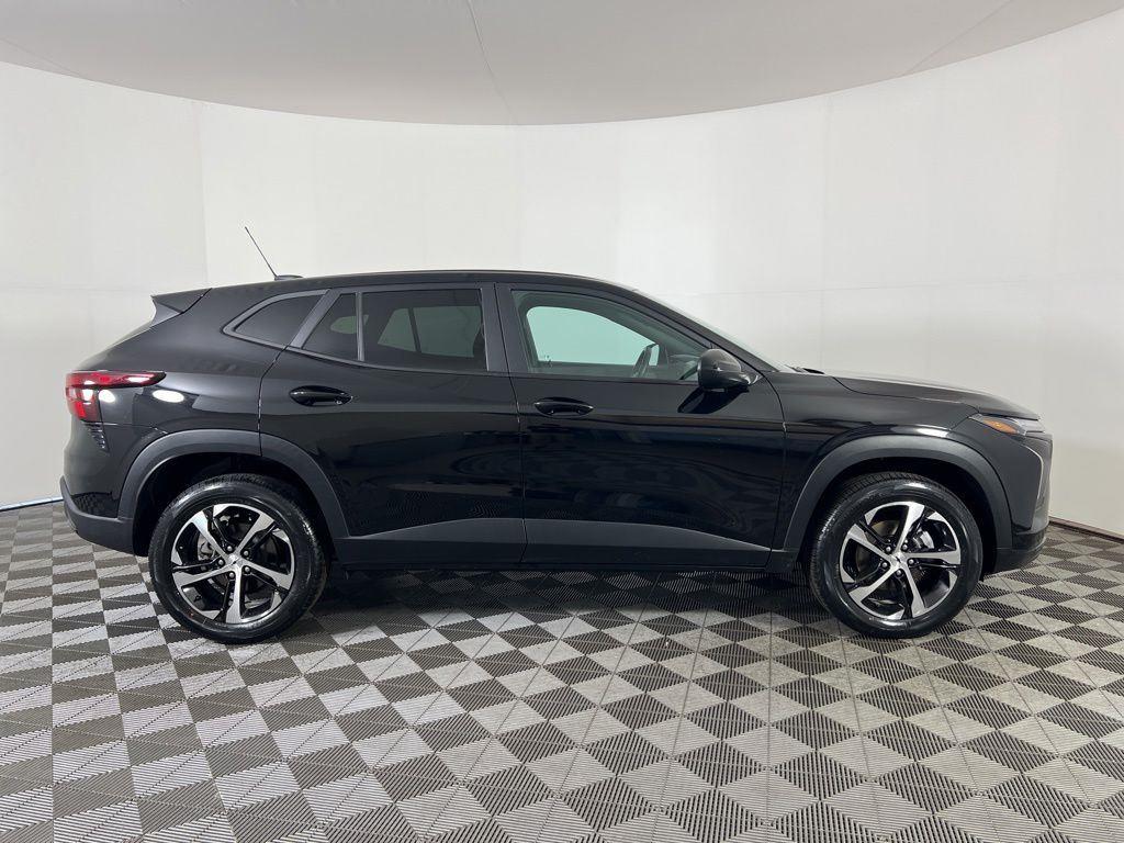 Used 2024 Black Metallic Chevrolet 1RS image 23