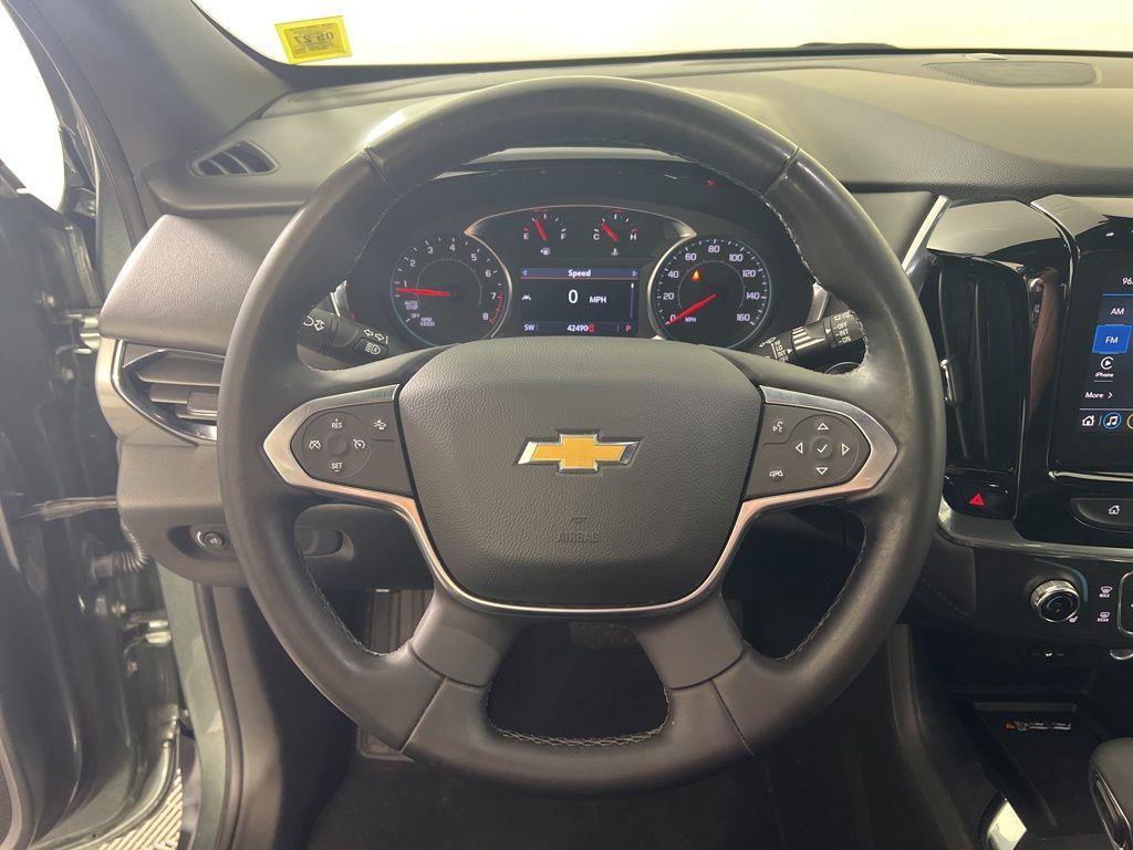 Used 2023 Silver Sage Chevrolet LT image 8