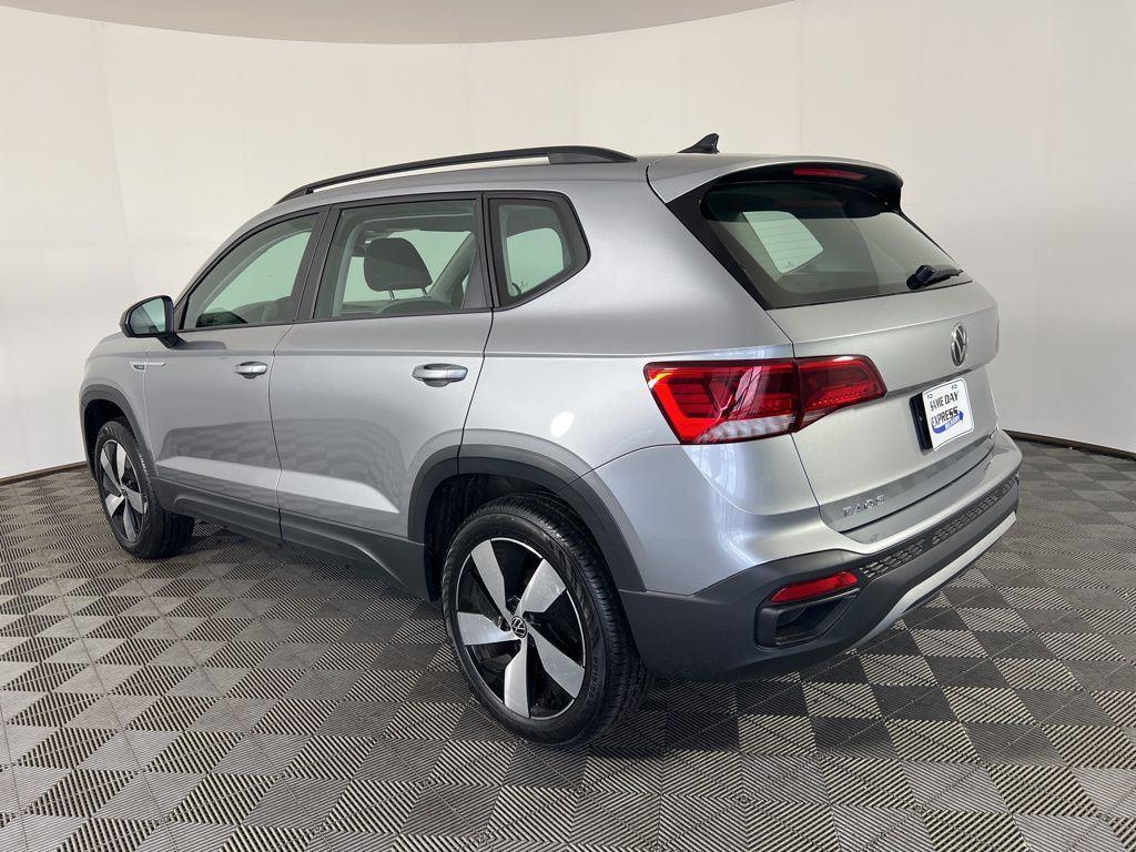 Used 2024 Pyrite Silver Metallic Volkswagen 1.5T S image 27