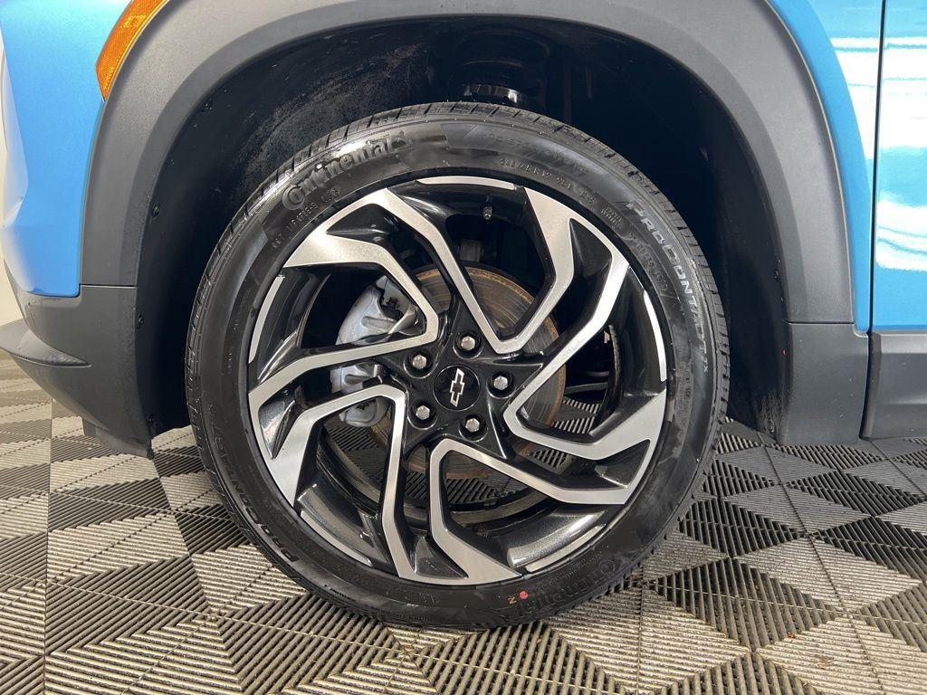 Used 2026 Marina Blue Chevrolet RS image 31