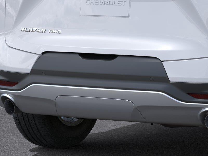 New 2026 Summit White Chevrolet 2LT image 14