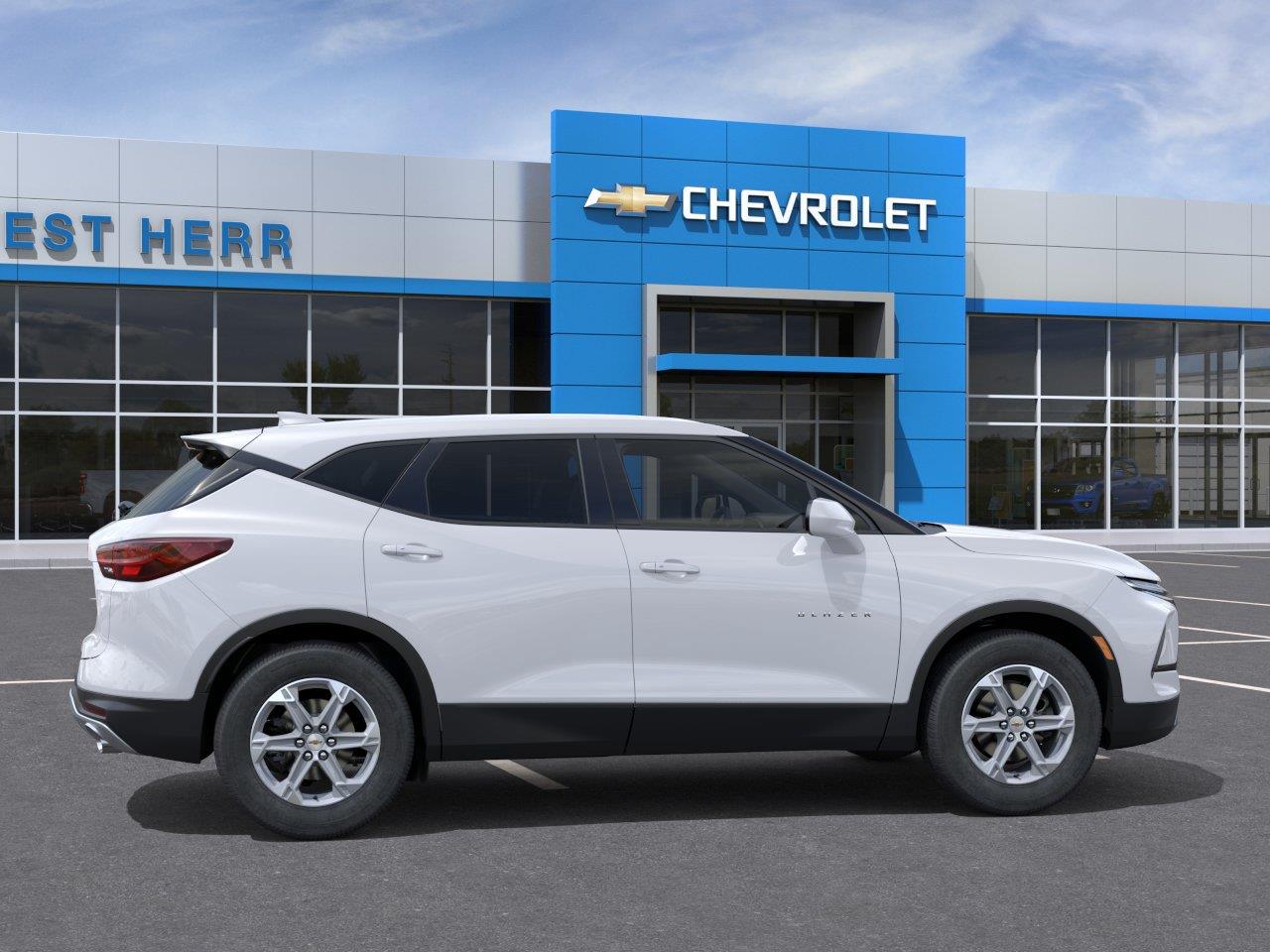 New 2026 Summit White Chevrolet 2LT image 5