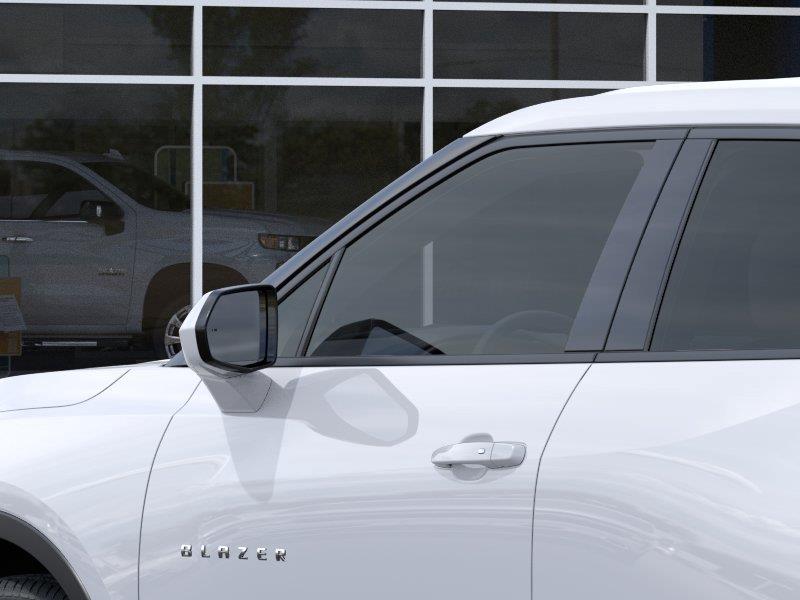 New 2026 Summit White Chevrolet 2LT image 12