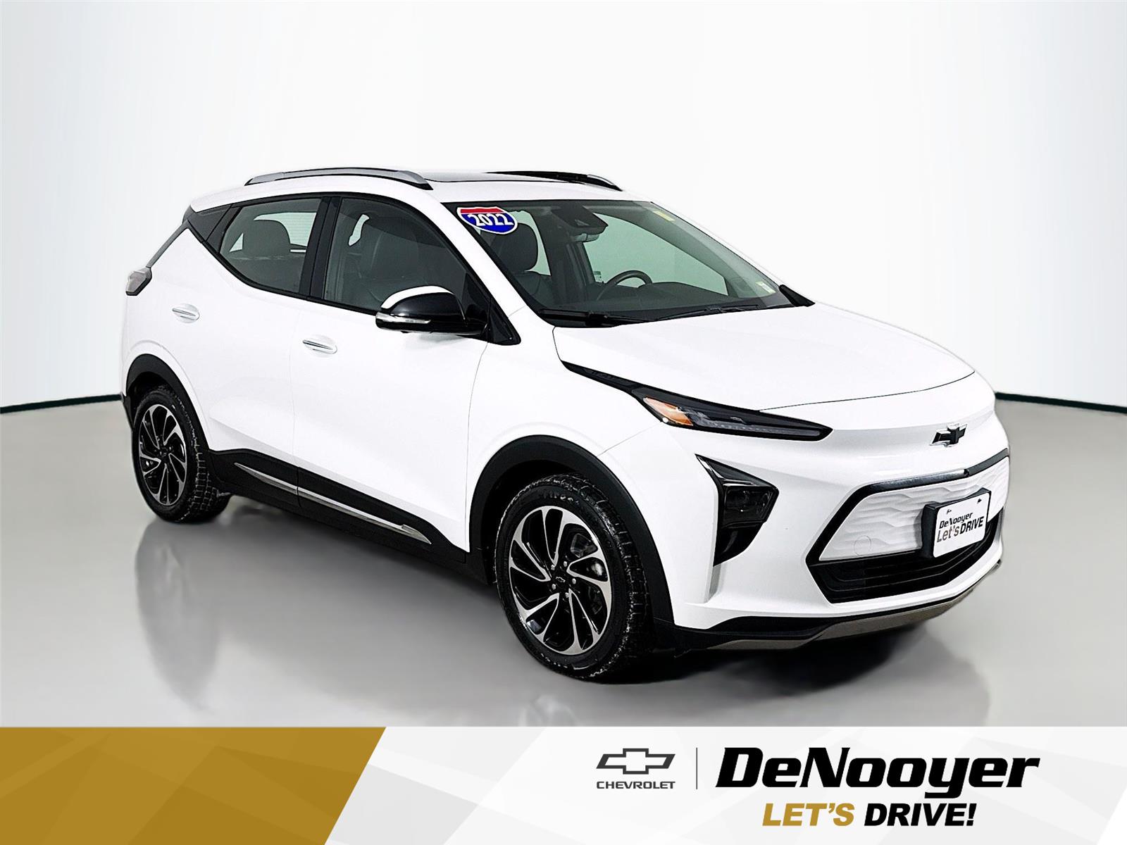 Summit White 2022 Chevrolet Bolt EUV Premier FWD Hatchback Front-Wheel Drive Automatic