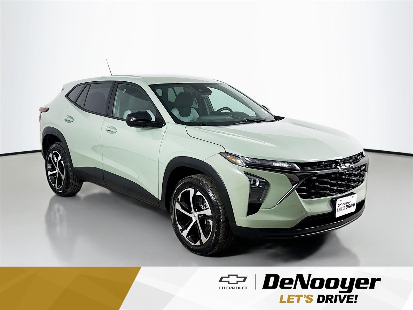 Cacti Green 2024 Chevrolet Trax RS with 1RS FWD SUV / Crossover Front-Wheel Drive 6-Speed Automatic