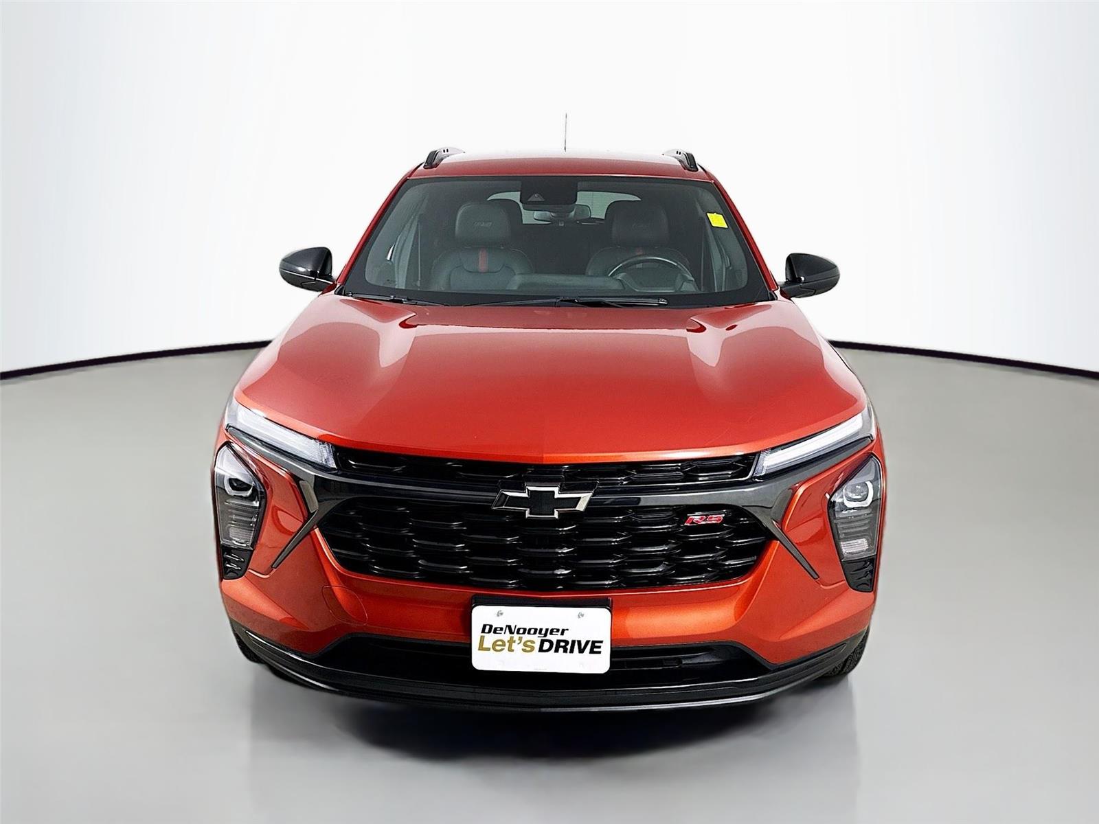 View vehicle photo 4