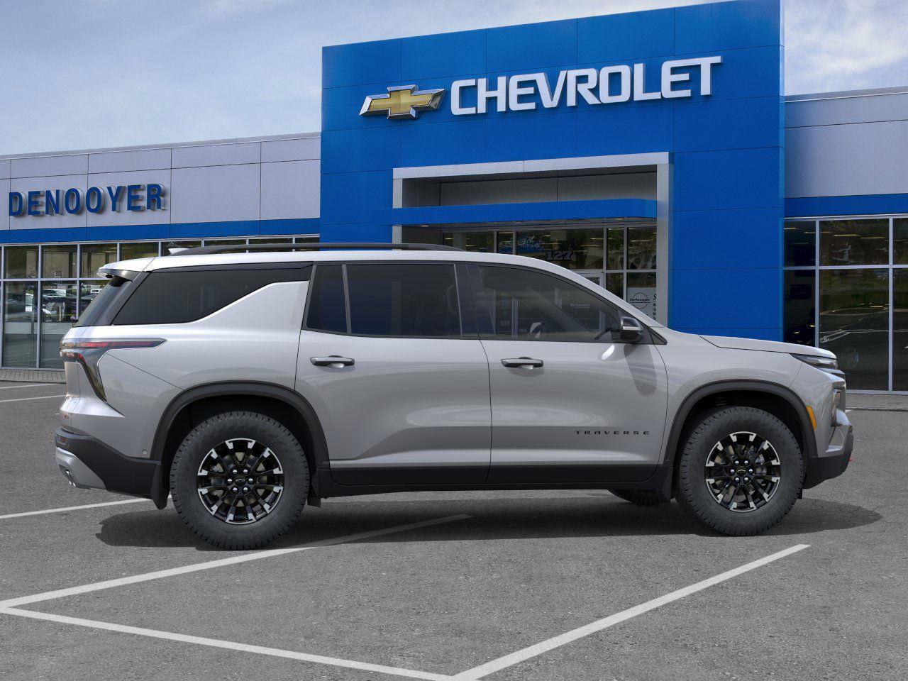 View vehicle photo 5