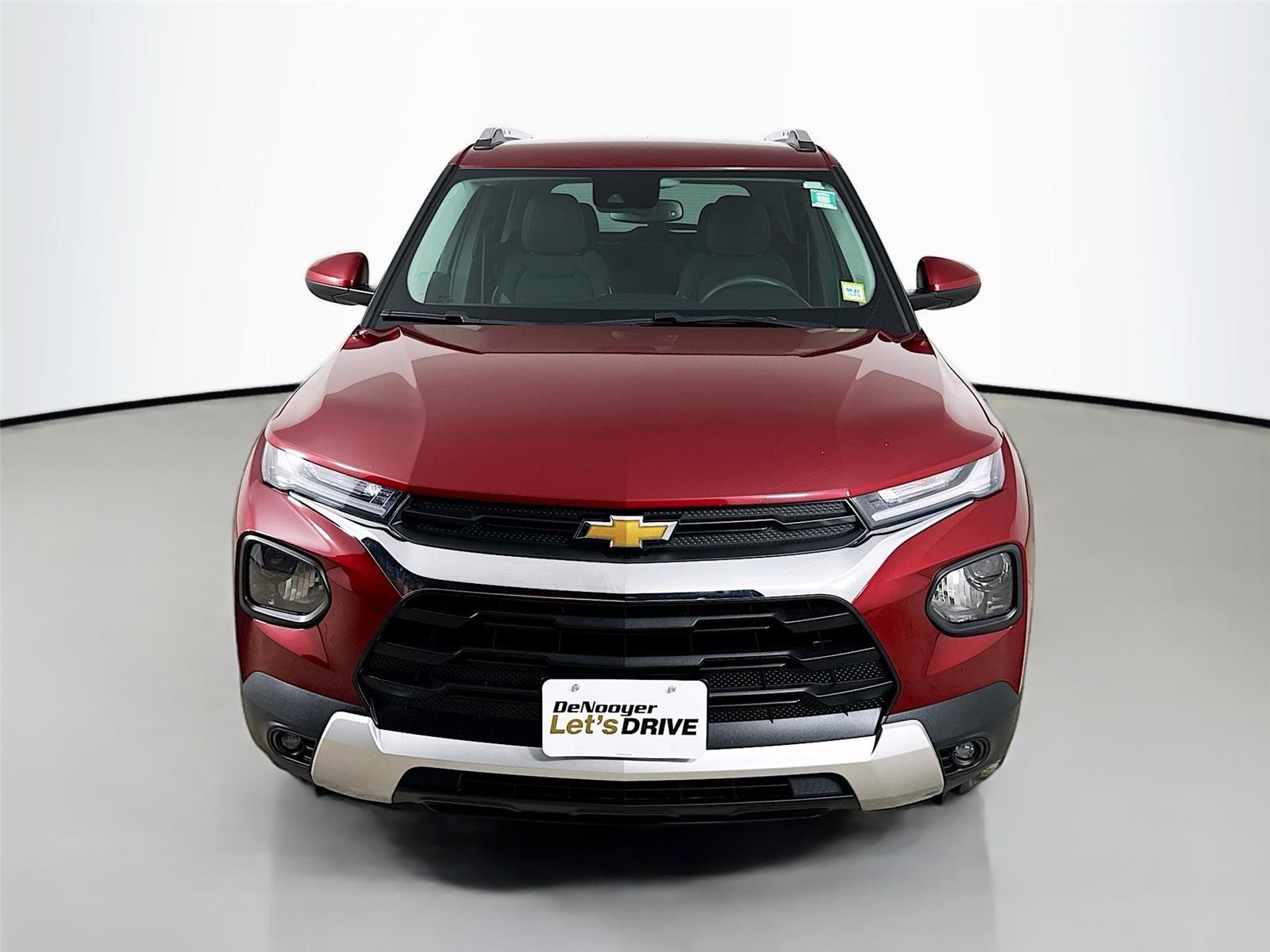 View vehicle photo 4