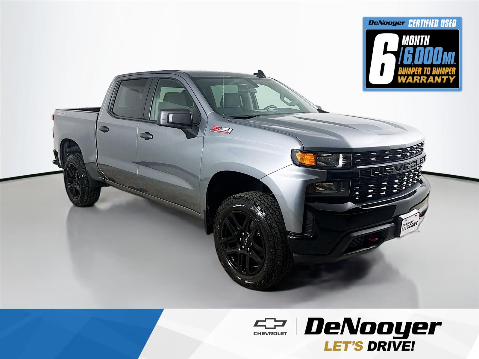 Gray (Satin Steel Metallic) 2021 Chevrolet Silverado 1500 Custom Trail Boss Crew Cab 4WD Pickup Truck Four-Wheel Drive 6-Speed Automatic