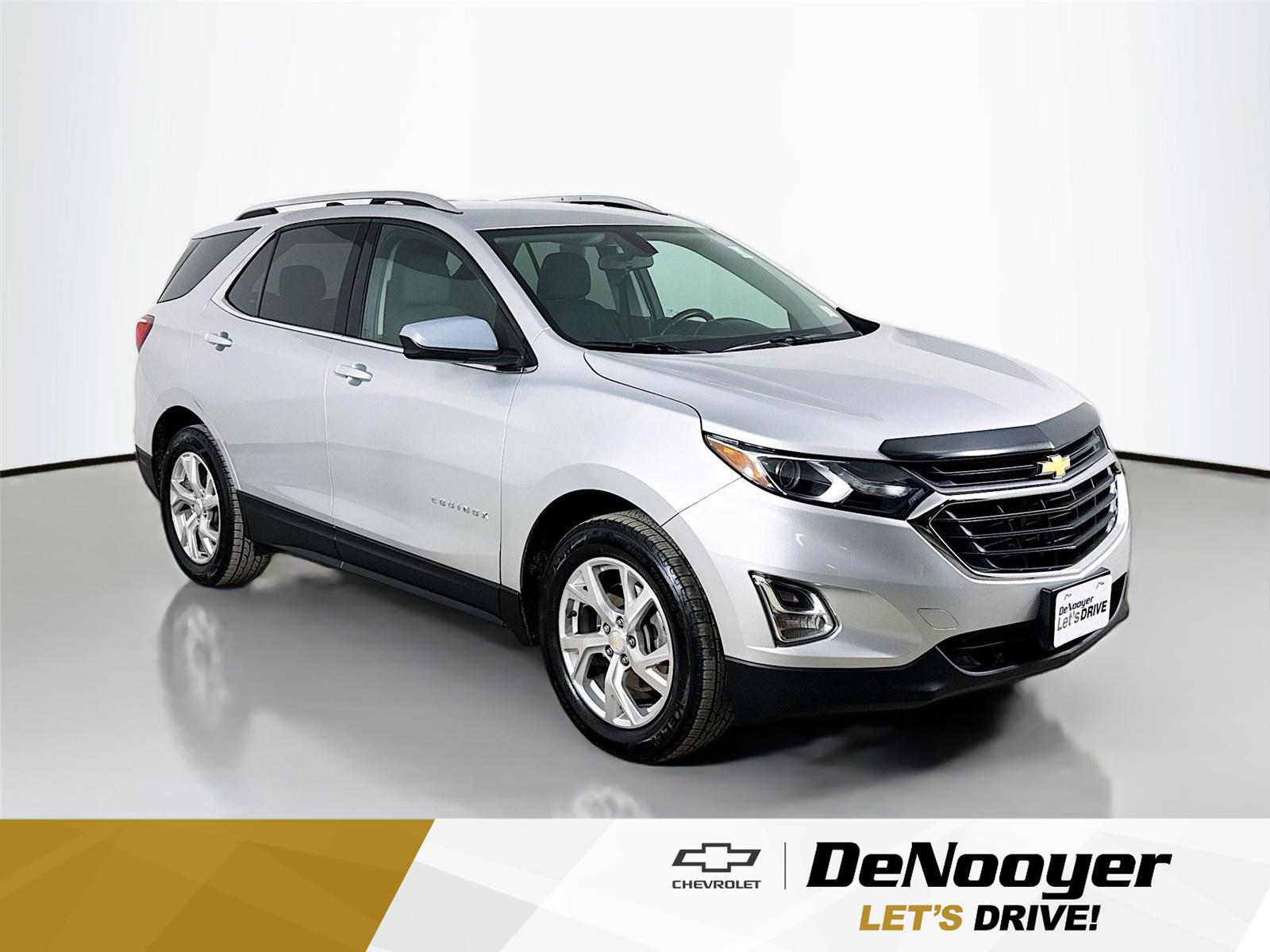 Silver Ice Metallic 2018 Chevrolet Equinox SUV / Crossover Four-Wheel Drive 9-Speed Automatic