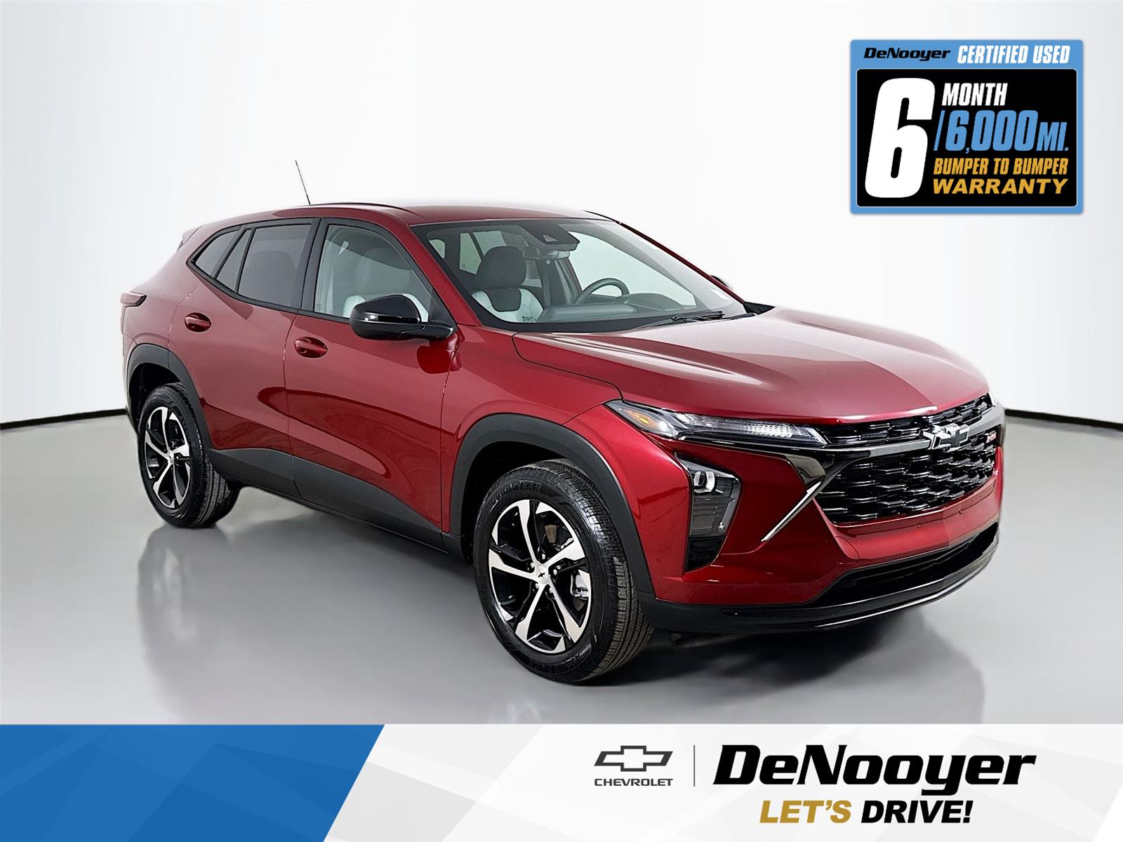 Red (Crimson Metallic) 2025 Chevrolet Trax SUV / Crossover Front-Wheel Drive 6-Speed Automatic