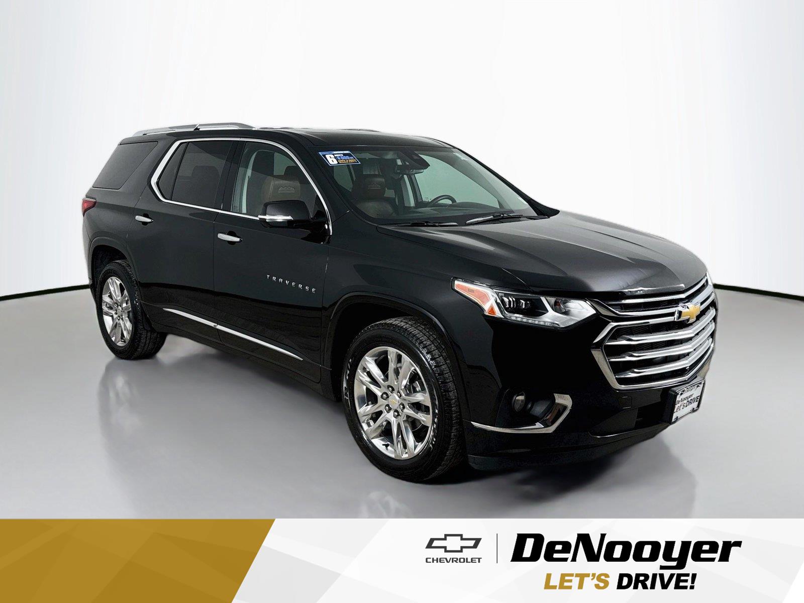 Mosaic Black Metallic 2020 Chevrolet Traverse SUV / Crossover Four-Wheel Drive 9-Speed Automatic