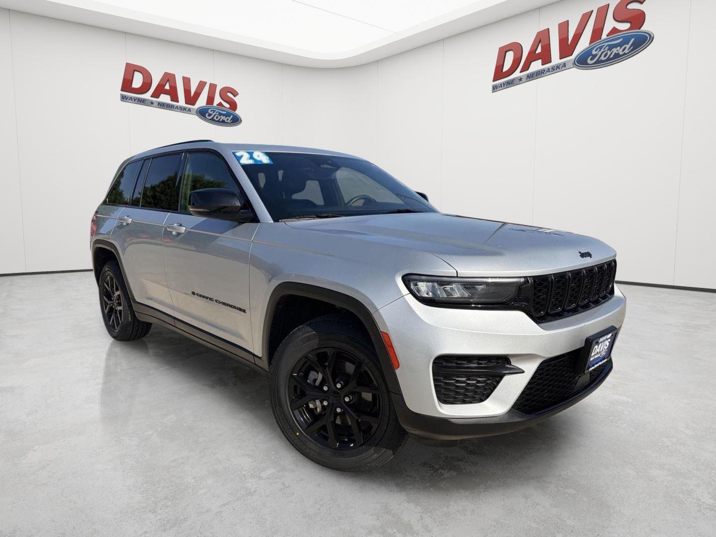 Silver Zynith 2024 Jeep Grand Cherokee SUV / Crossover Four-Wheel Drive 8-Speed Automatic