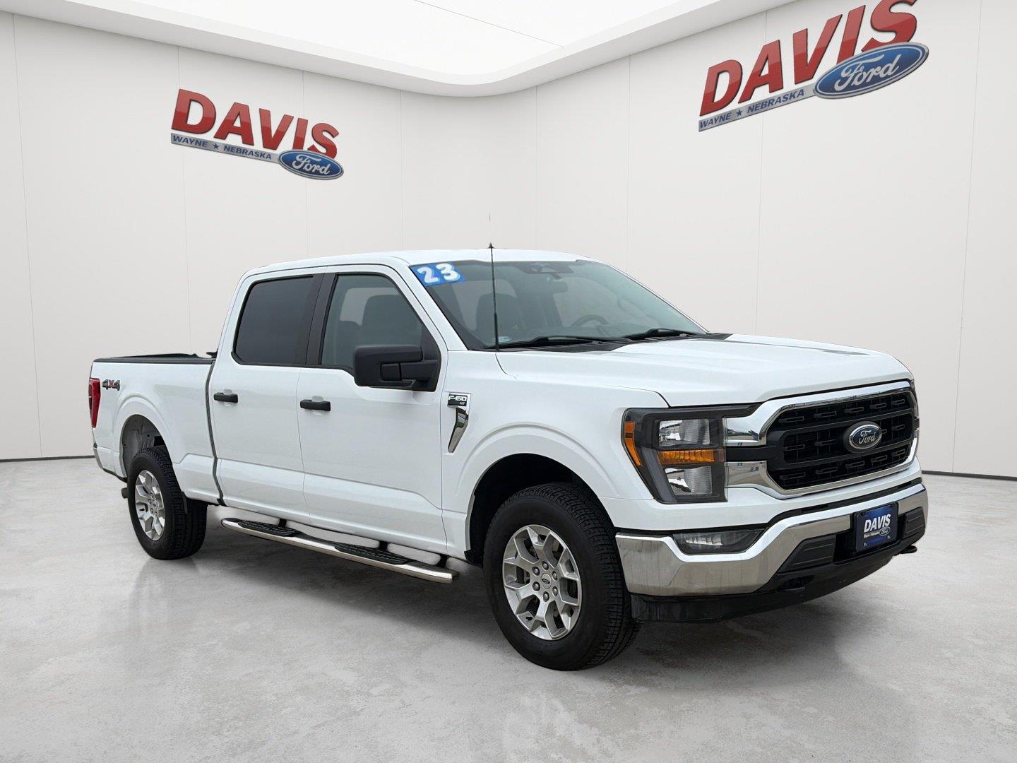  2023 Ford F-150 XLT SuperCrew 4WD   