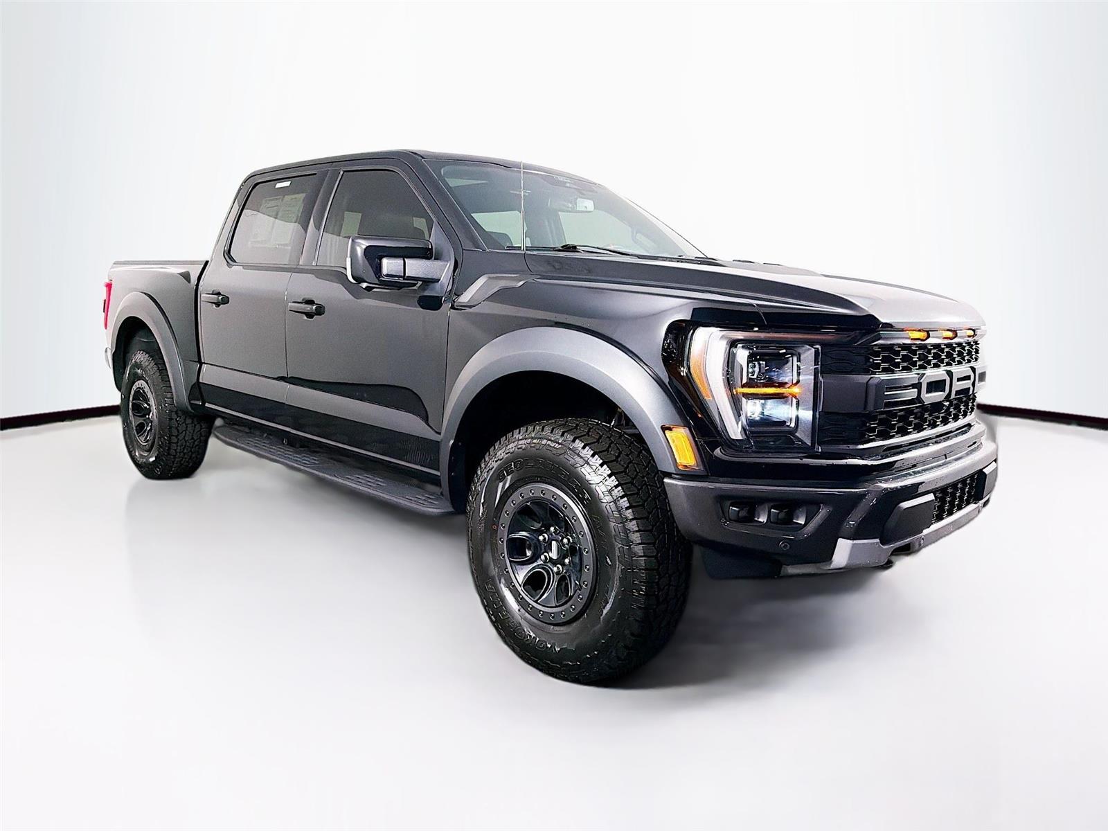 2022 Ford F-150 Raptor SuperCrew 4WD