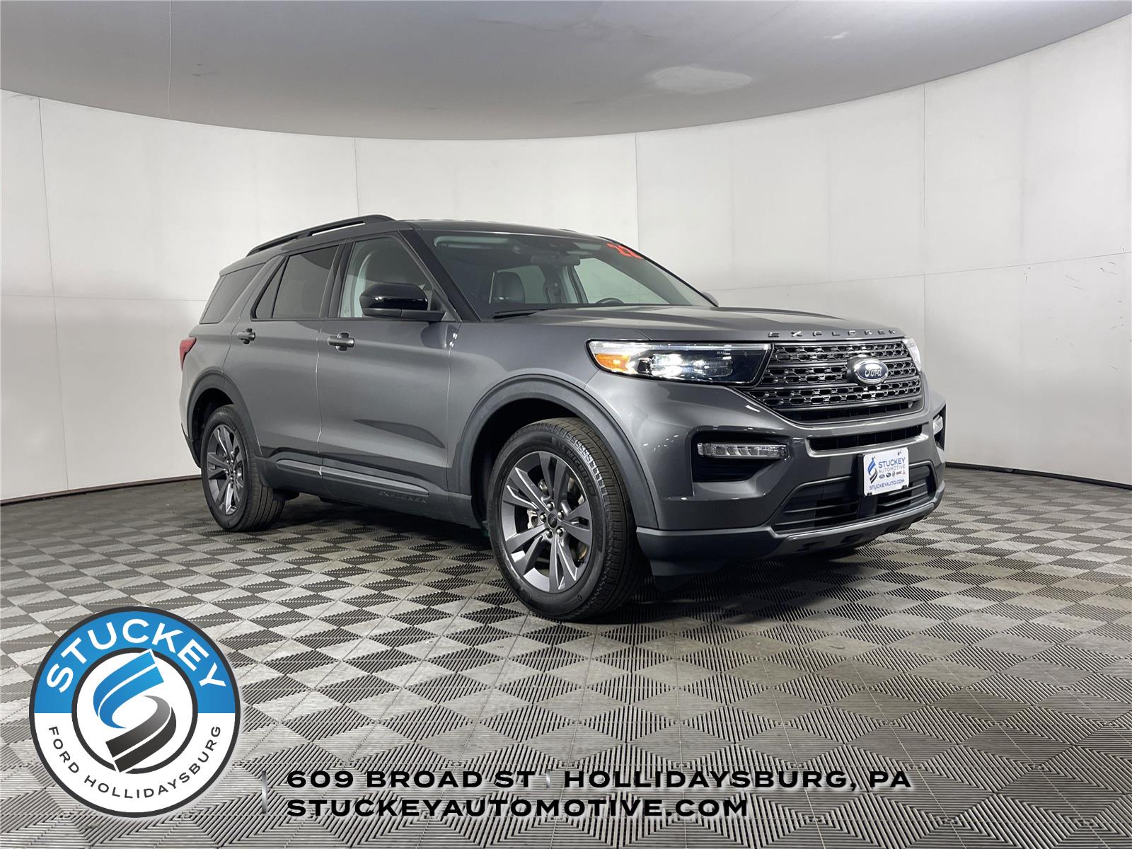 2022 Ford Explorer XLT AWD