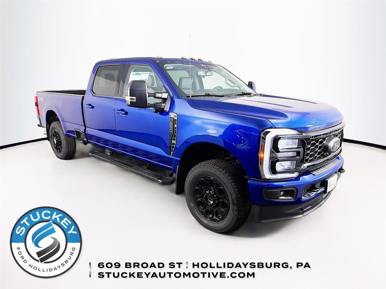 Argon Blue 2026 Ford F-250 Super Duty XLT Crew Cab 4WD Pickup Truck Four-Wheel Drive Automatic