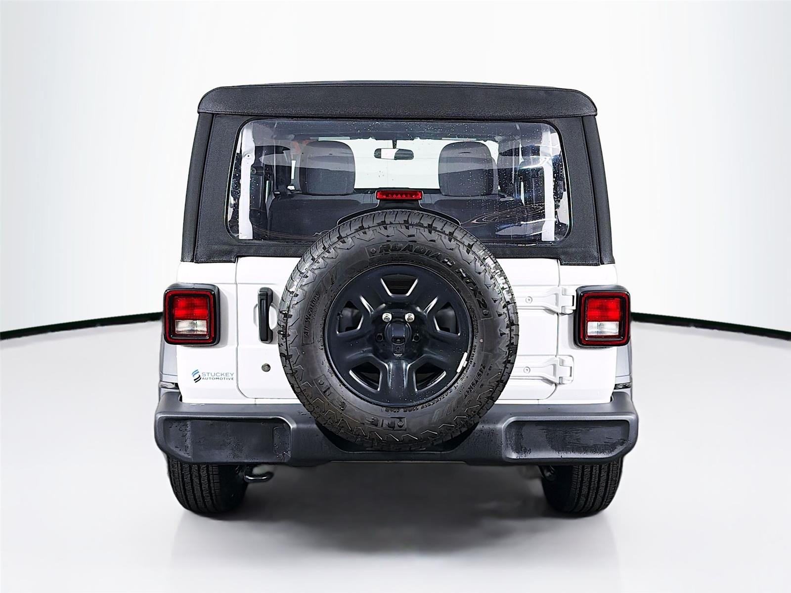 View vehicle photo 6