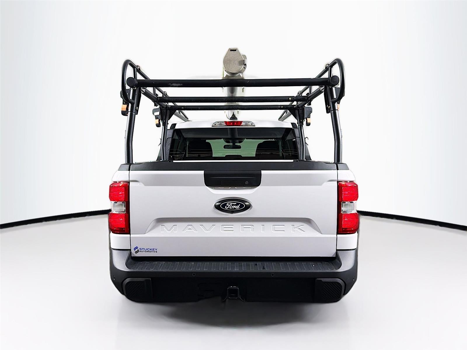 View vehicle photo 6