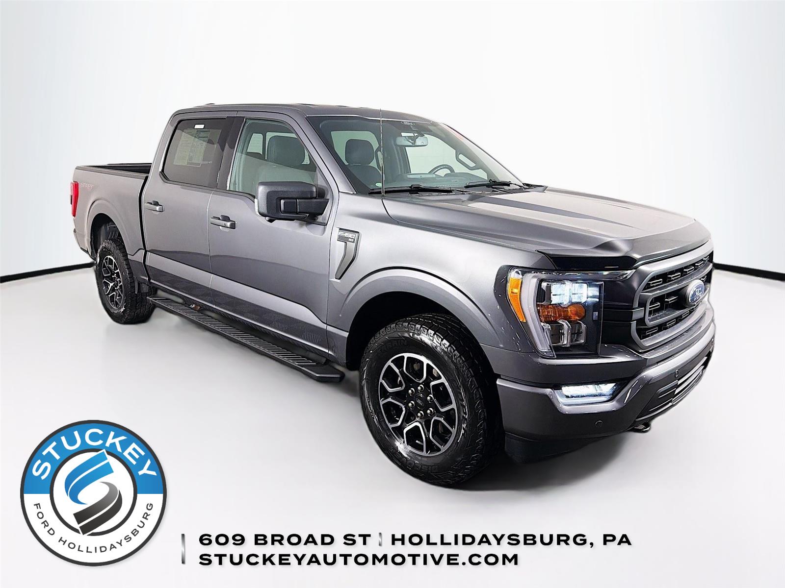 Carbonized Gray 2021 Ford F-150 XLT SuperCrew 4WD Pickup Truck Four-Wheel Drive Automatic
