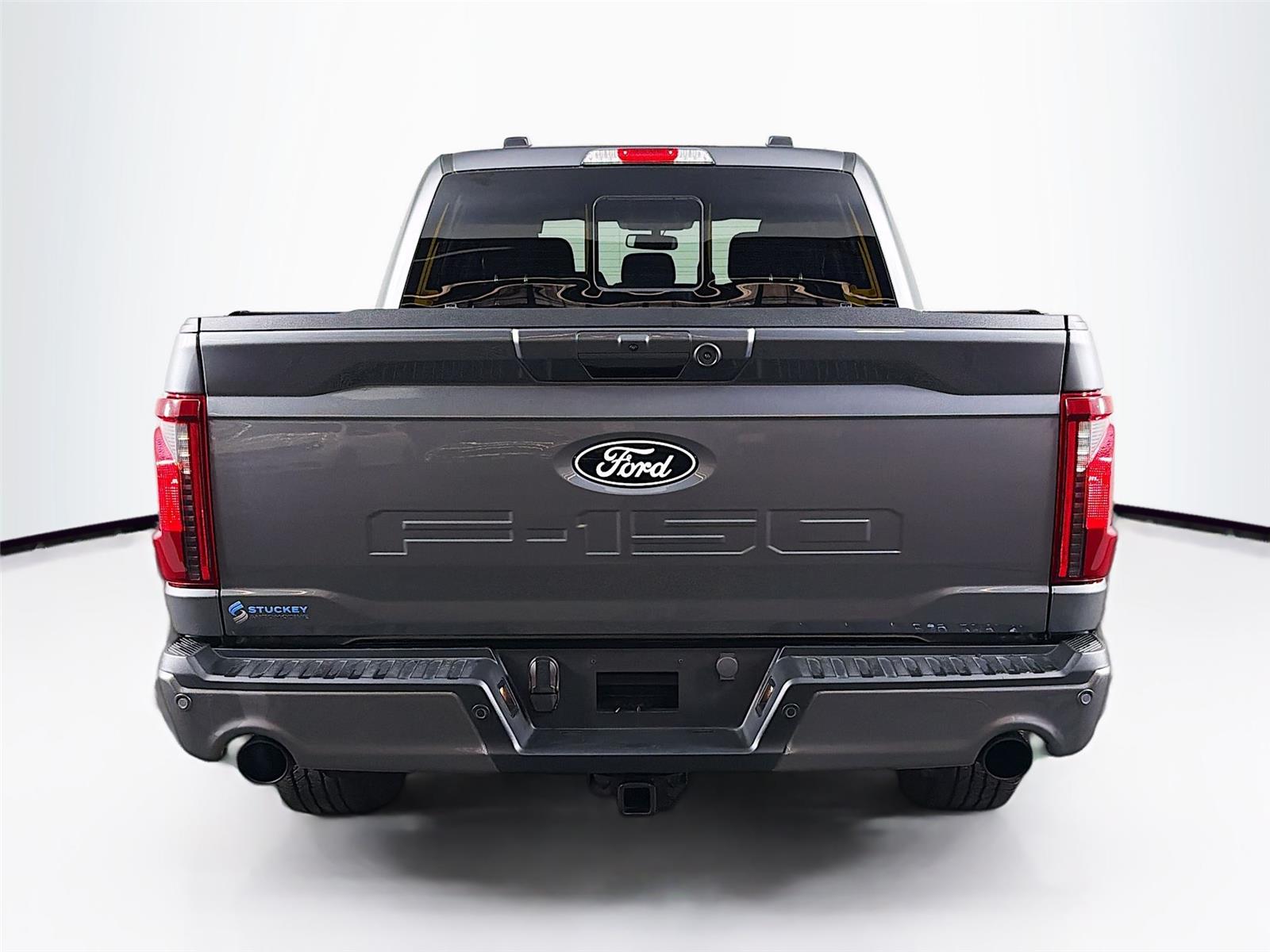 View vehicle photo 6