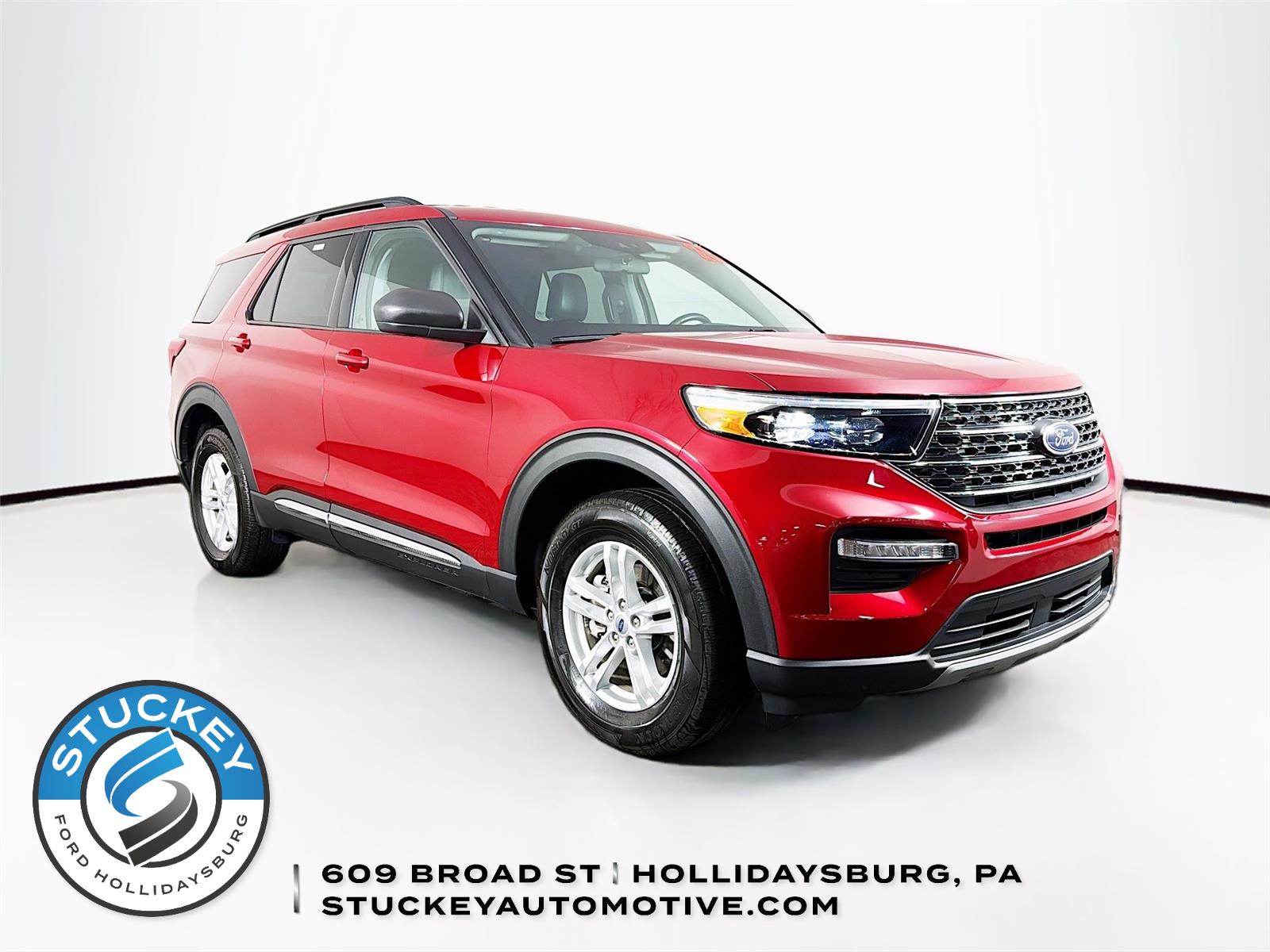 Rapid Red Metallic Tinted Clearcoat 2023 Ford Explorer XLT AWD SUV / Crossover All-Wheel Drive Automatic