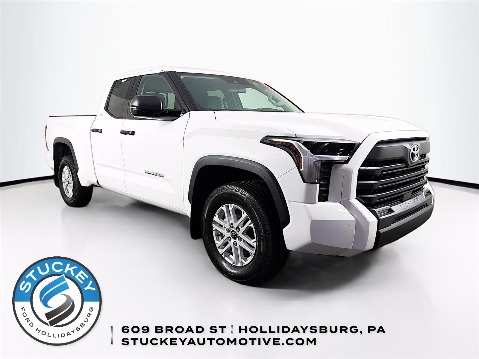 2023 Toyota Tundra SR5 Double Cab 4WD