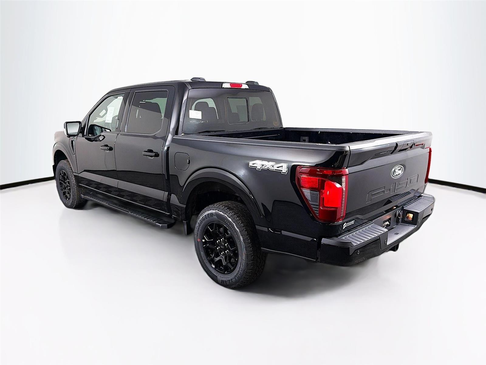 View vehicle photo 5