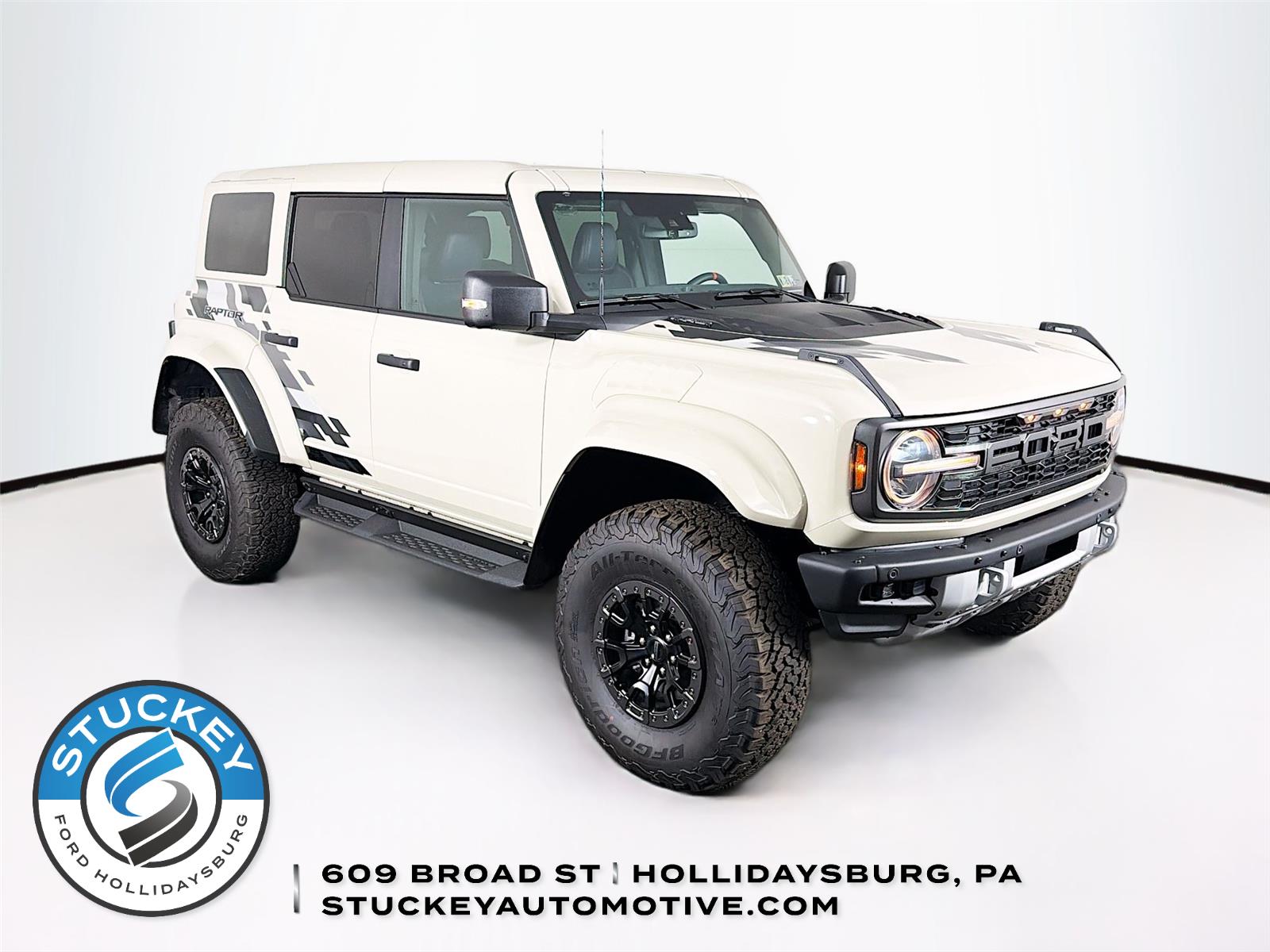 Desert Sand 2025 Ford Bronco Raptor 4WD SUV / Crossover Four-Wheel Drive Automatic