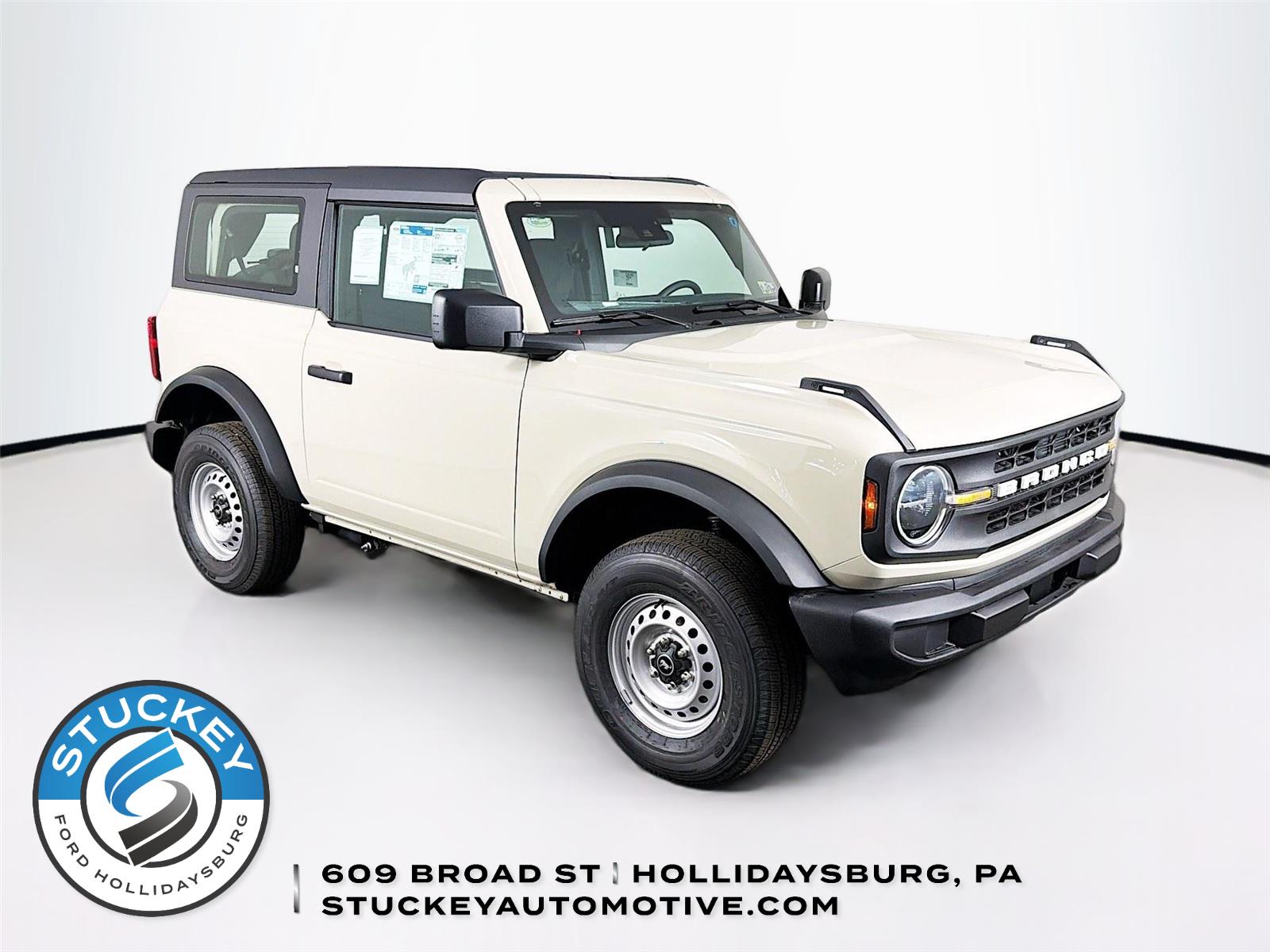 Desert Sand 2025 Ford Bronco 2-Door 4WD SUV / Crossover Four-Wheel Drive Automatic