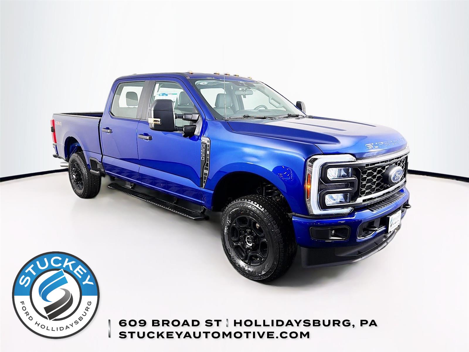 Argon Blue 2026 Ford F-250 Super Duty XL Crew Cab 4WD Pickup Truck Four-Wheel Drive Automatic