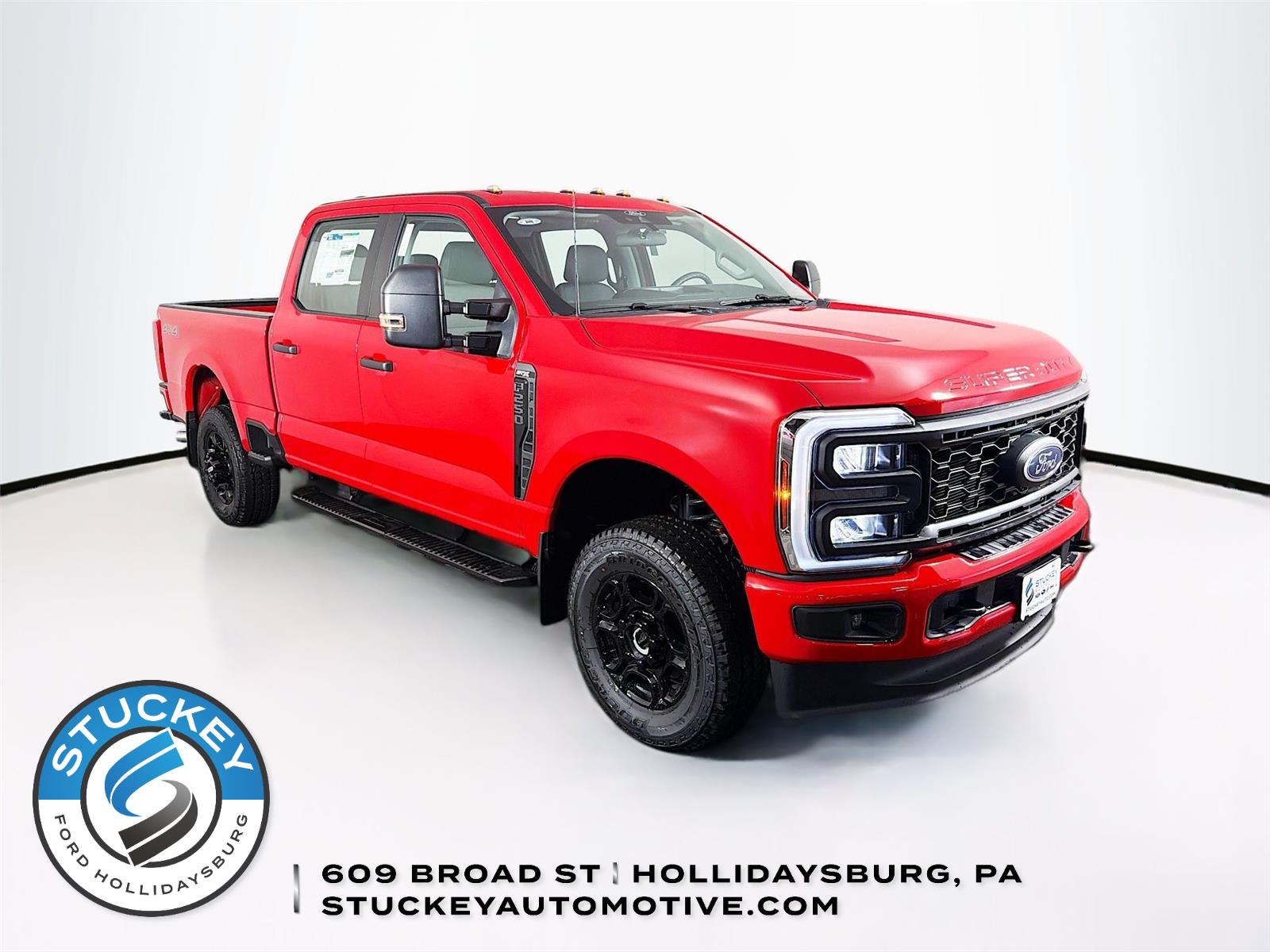 Race Red 2026 Ford F-250 Super Duty XL Crew Cab 4WD Pickup Truck Four-Wheel Drive Automatic